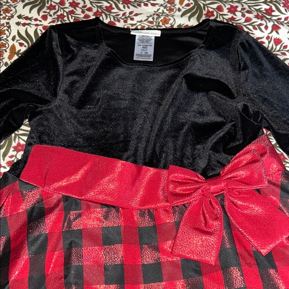 Black Velvet and Red Plaid Dress with Bow Christmas Holiday Dress Girls Size 16 - Picture 3 of 5